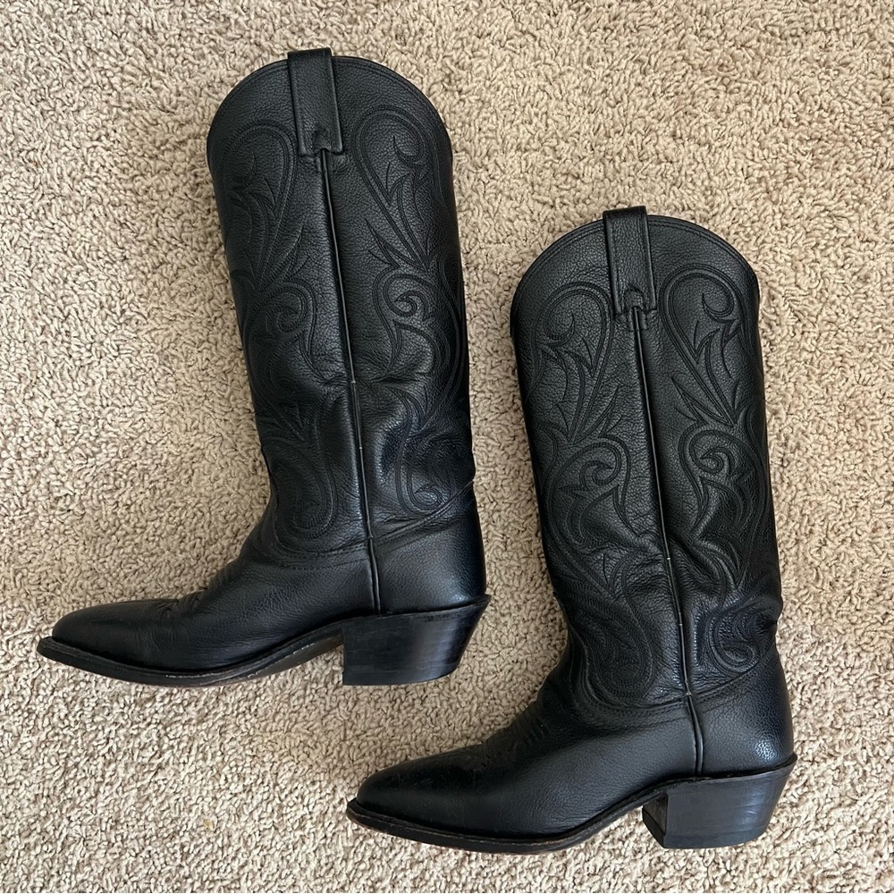 Dan Post classic round toe cowgirl boots